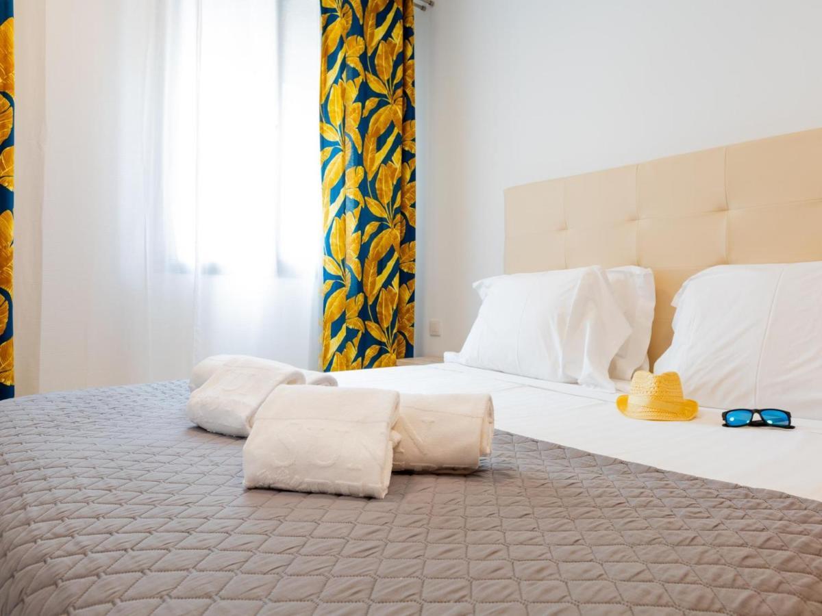 Las Rocas By The Ocean, Wifi And Sea View Los Abrigos Exterior photo