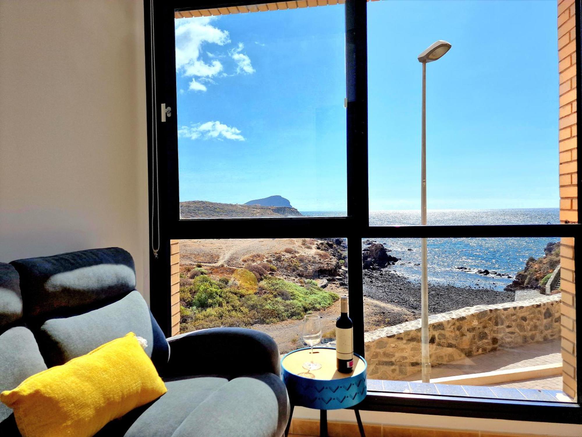 Las Rocas By The Ocean, Wifi And Sea View Los Abrigos Exterior photo