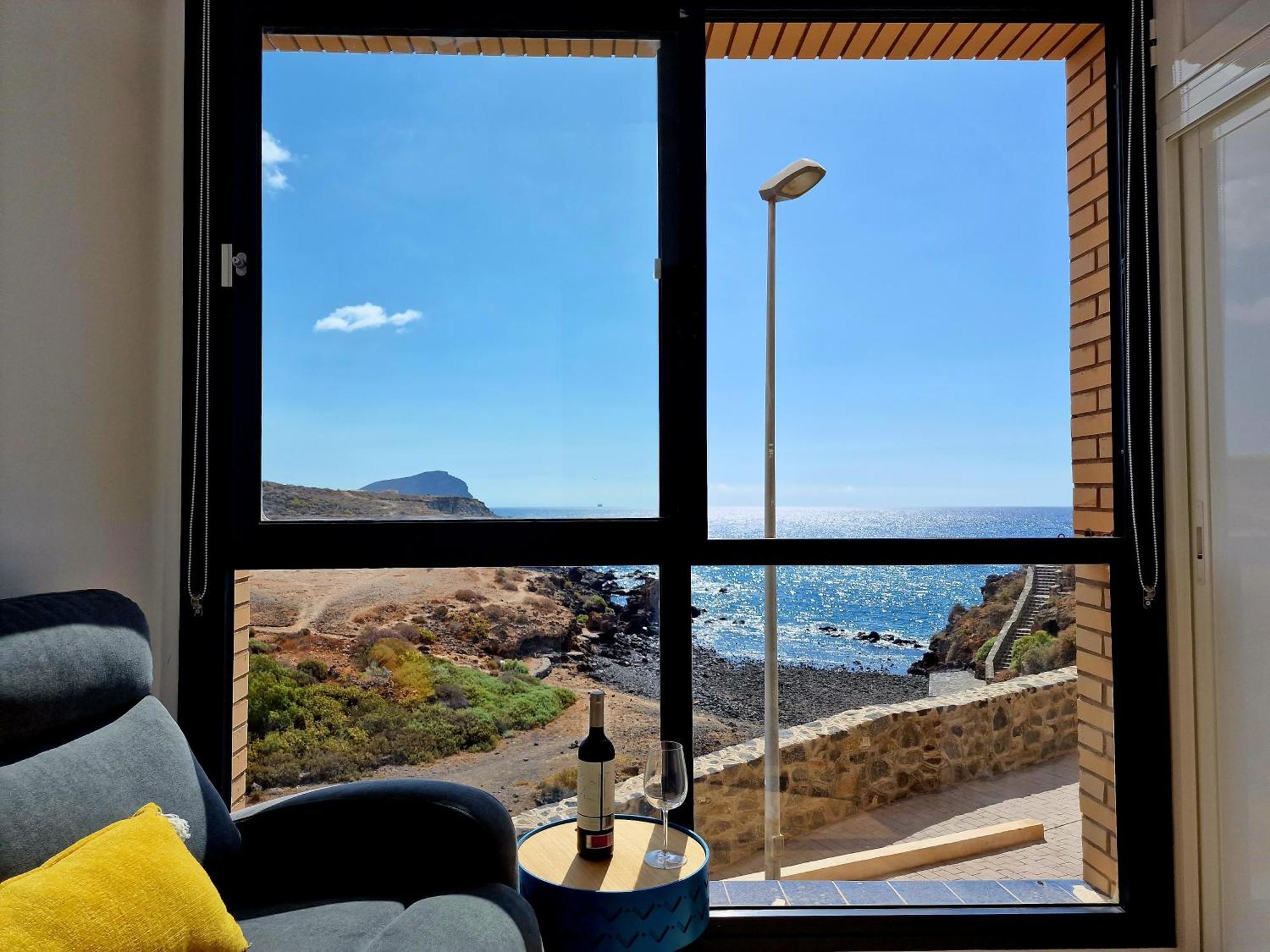Las Rocas By The Ocean, Wifi And Sea View Los Abrigos Exterior photo