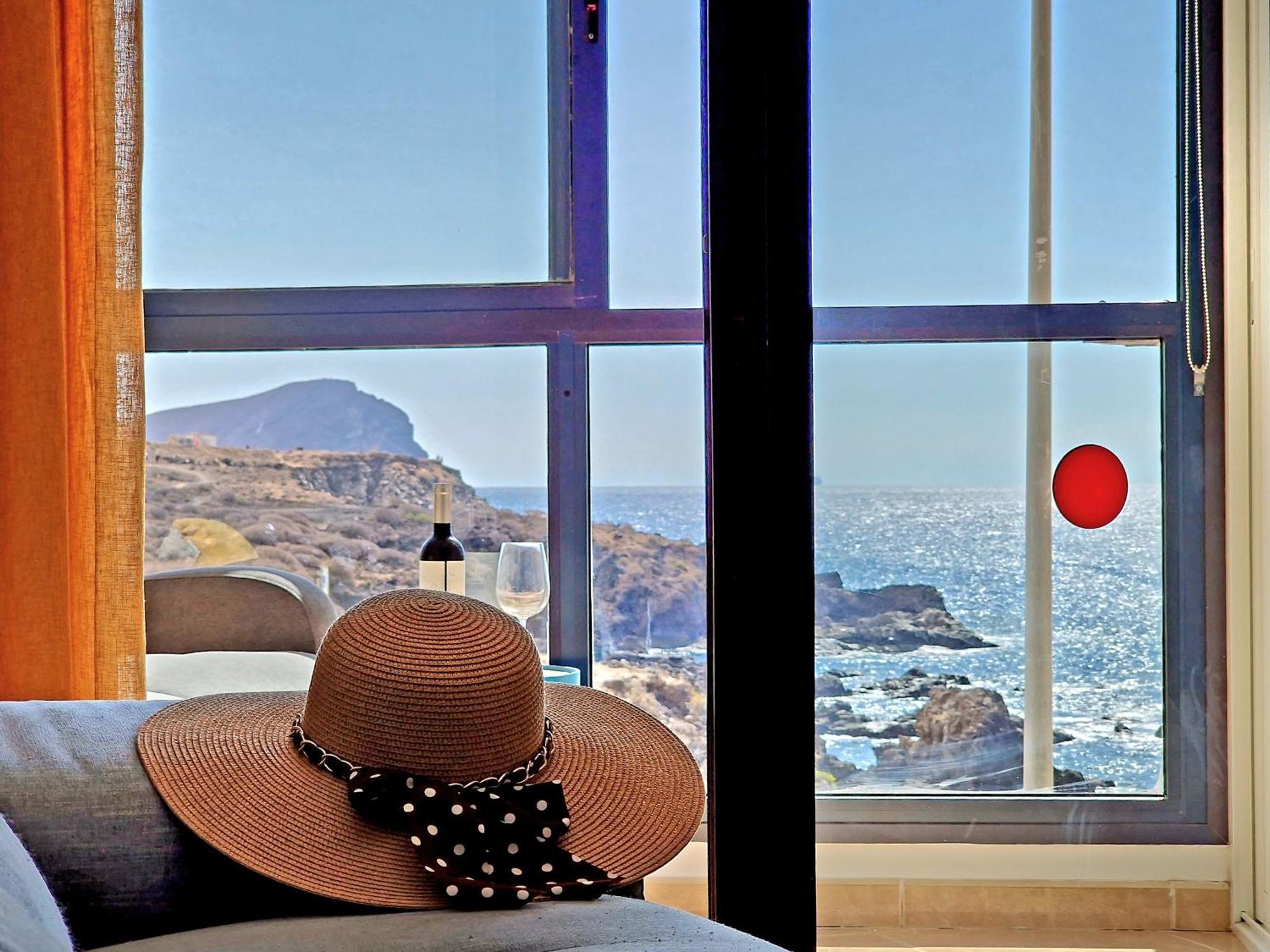 Las Rocas By The Ocean, Wifi And Sea View Los Abrigos Exterior photo