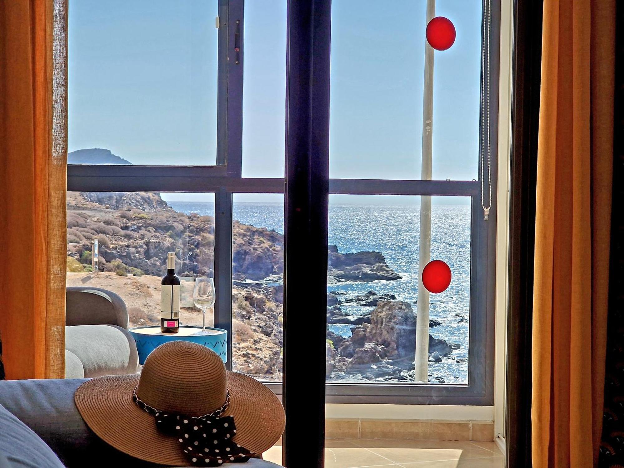 Las Rocas By The Ocean, Wifi And Sea View Los Abrigos Exterior photo